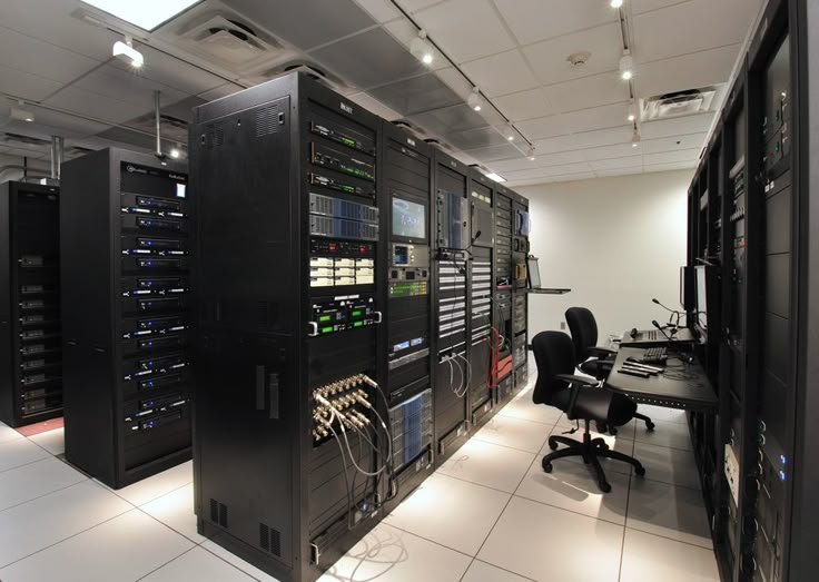 Ruang Server dan Rak Perangkat Jaringan